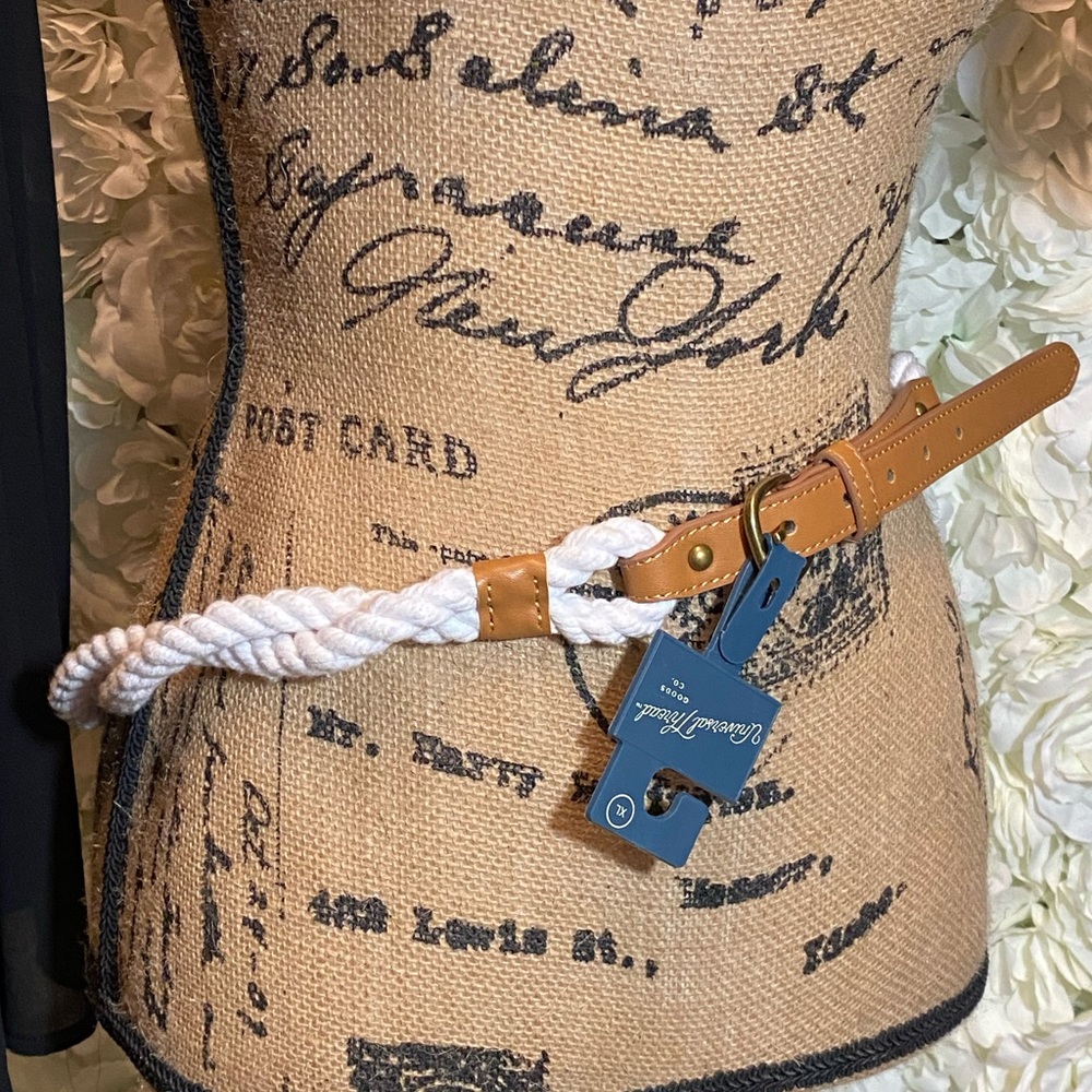Twisted rope belt